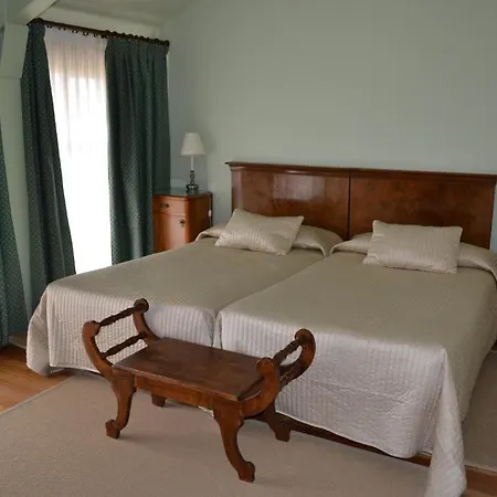 La Real Del Pinar Pozal de Gallinas