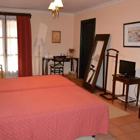 La Real Del Pinar Hotel 3*