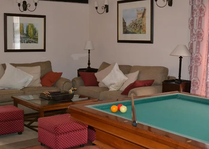 Hotel La Real Del Pinar Pozal De Gallinas